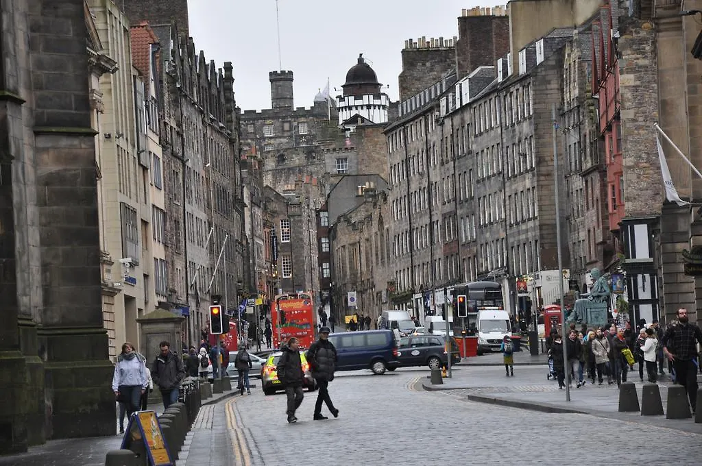 Stay Edinburgh City Apartments - Royal Mile