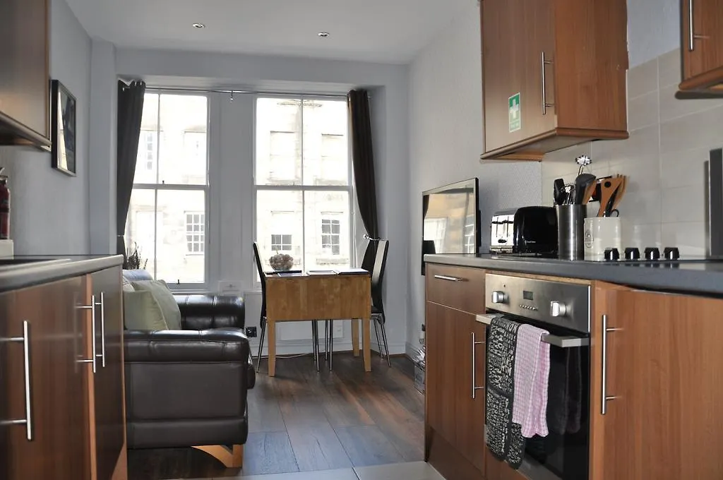 Stay Edinburgh City Apartments - Royal Mile