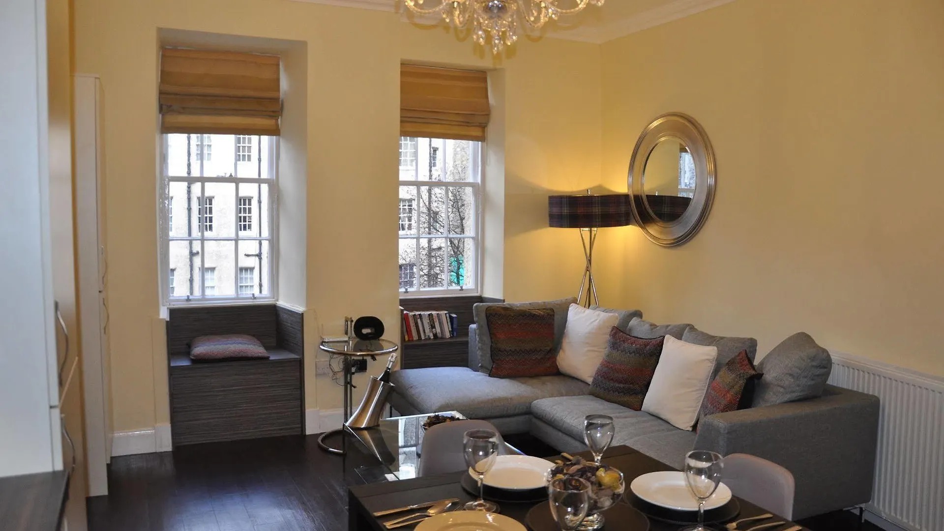 Stay Edinburgh City Apartments - Royal Mile