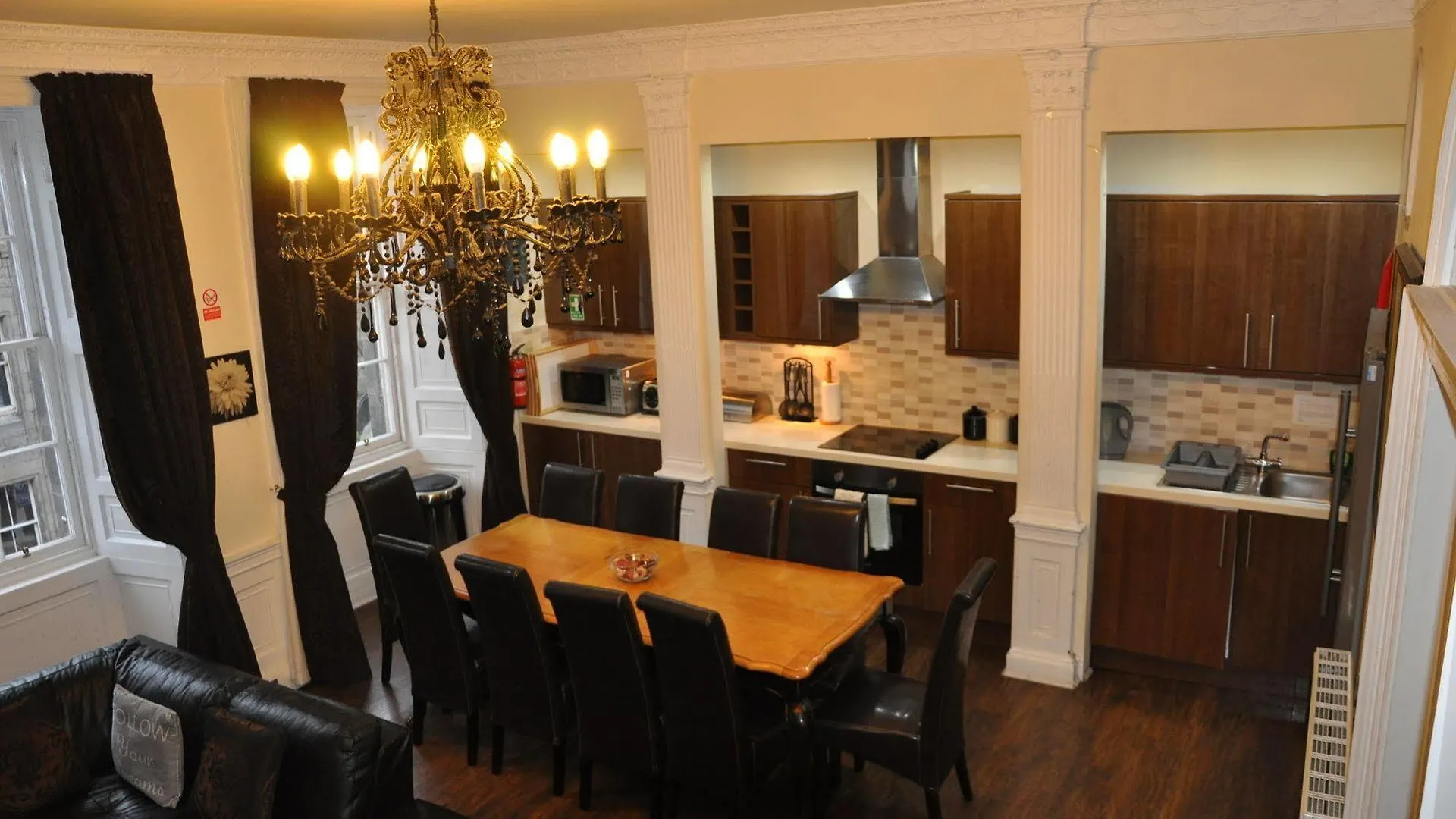 Stay Edinburgh City Apartments - Royal Mile 0*,